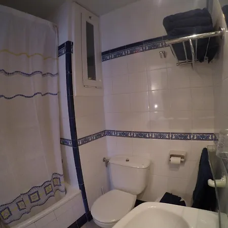 Apartamentos Montserrat Sitges Quarto foto